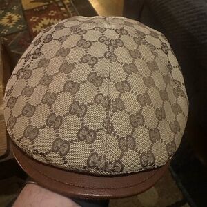 Gucci Beige and Brown Monogram Sherry Line Hat Large Pristine condition Driver